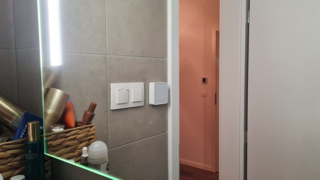 heatit-chytry-bateriovy-termostat-zwave-1