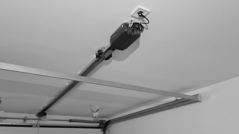 chytre-ovladanie-garazovej-brany-smart-home-systems